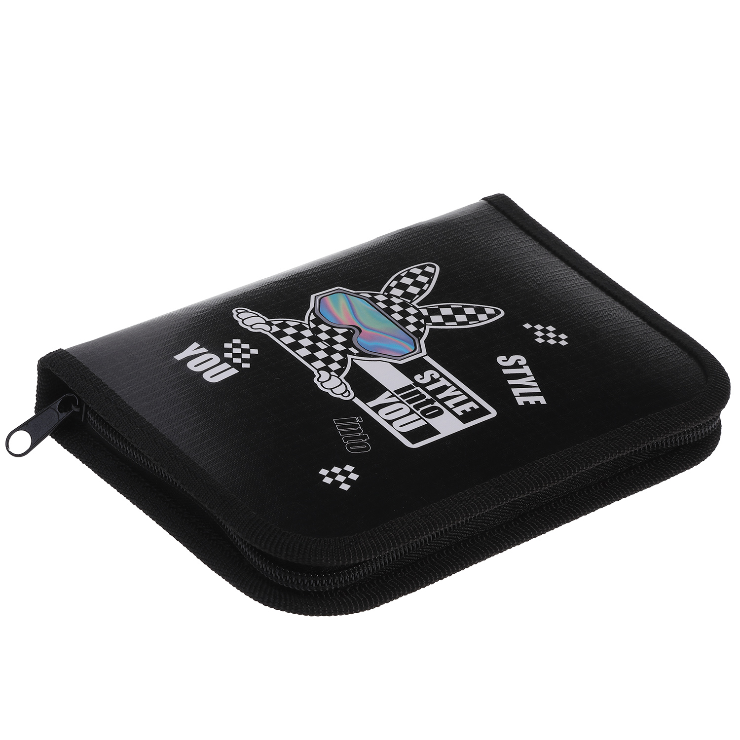 Пенал 190х130мм 1 отделение на молнии глянц.ламин.тиснение -Стиль в тебе- с табл.умножения в индив.упак. 