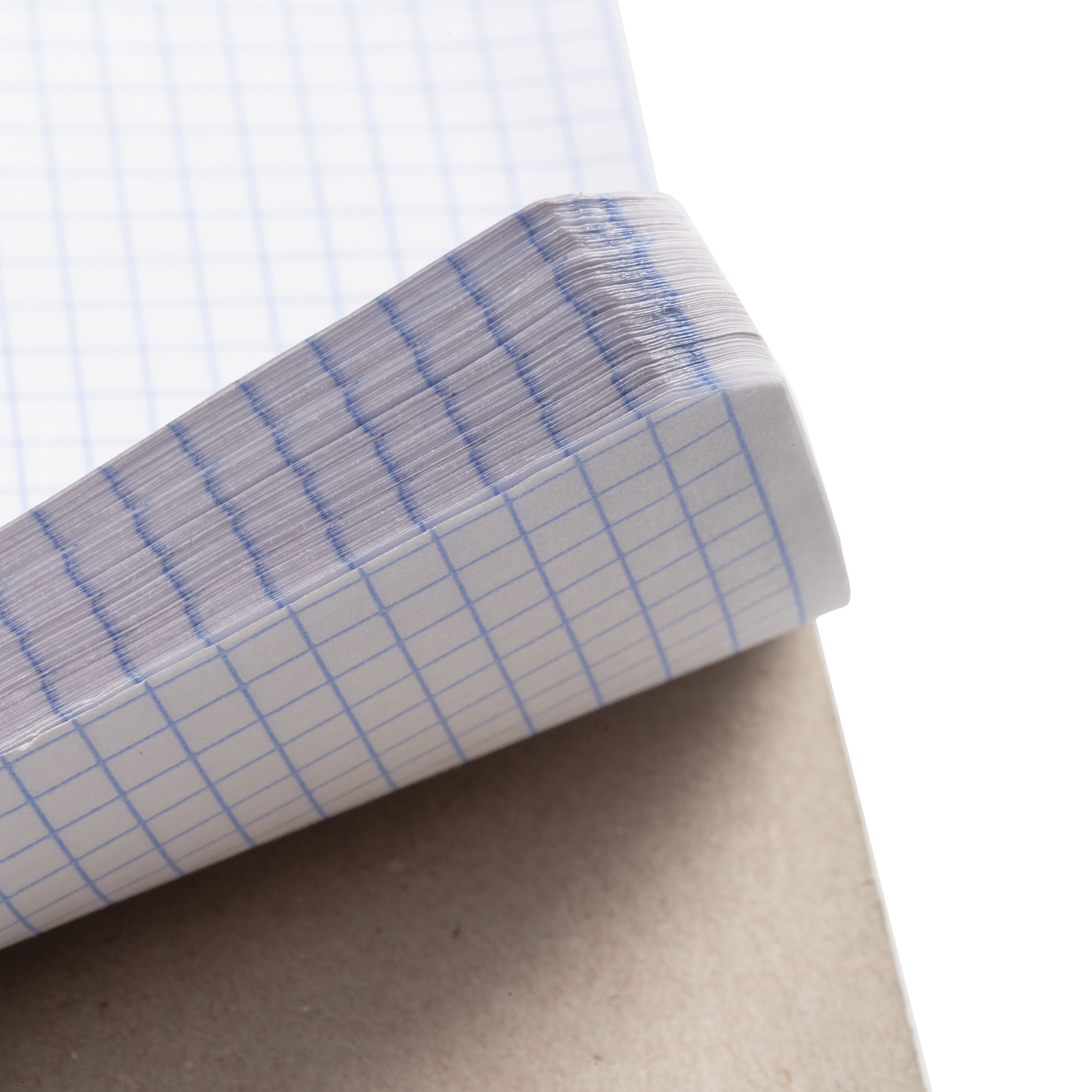 Блокнот 80л А5ф клетка 60-65г/кв.м Обл. мел.картон УФ-лак жесткая подложка на гребне серия -Office Book- 